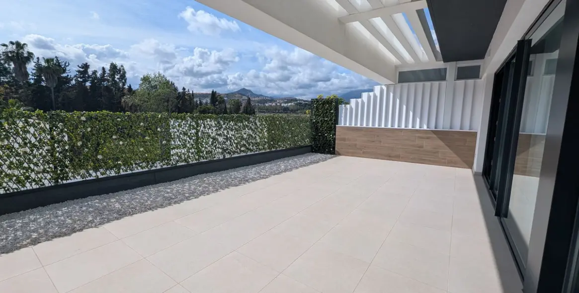 Sale of semi-detached house in Atalaya 24
