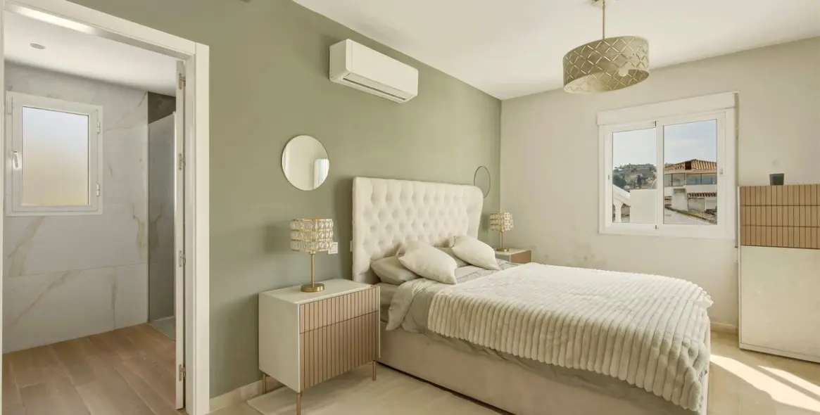 Продажа  отдельно стоящей виллы в Mijas 16