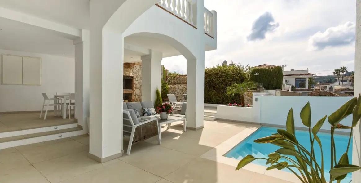 Продажа  отдельно стоящей виллы в Mijas 18