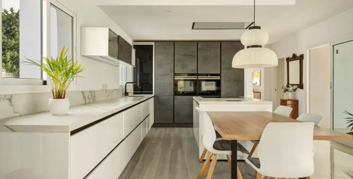 Sale of detached villa in Mijas 25