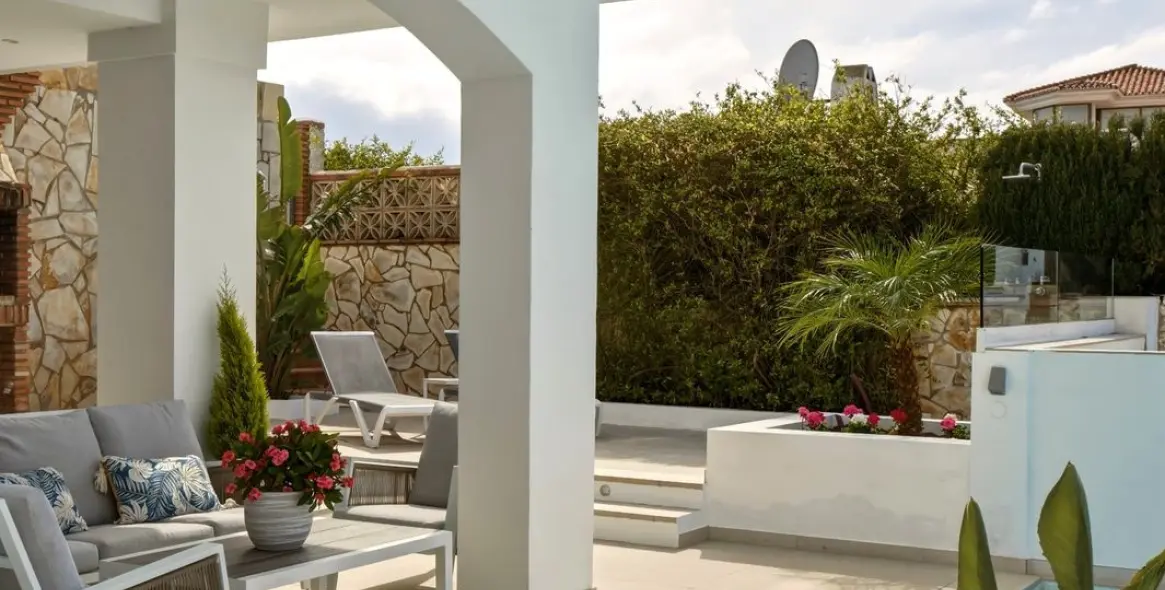 Sale of detached villa in Mijas 27