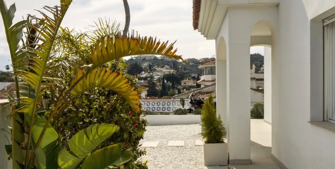 Sale of detached villa in Mijas 31