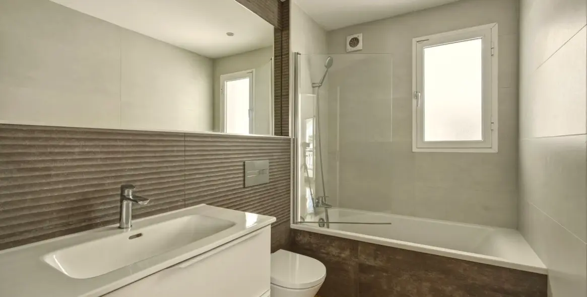 Sale of detached villa in Mijas 38