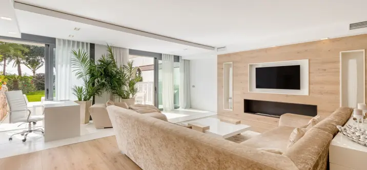 Долгосрочная аренда апартаментов на первом этаже в Puerto Banús 3