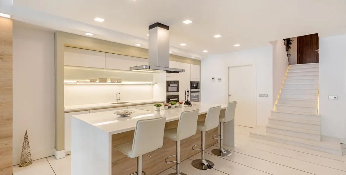 Долгосрочная аренда апартаментов на первом этаже в Puerto Banús 7