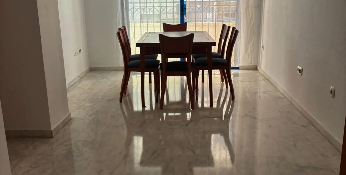 Sale of ground floor apartment in Estepona 4