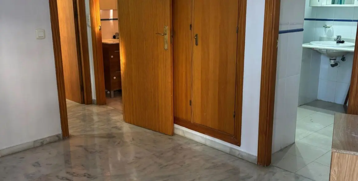 Sale of ground floor apartment in Estepona 6