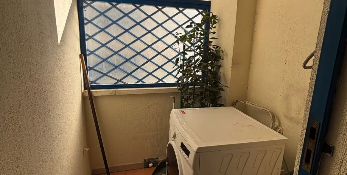 Sale of ground floor apartment in Estepona 11