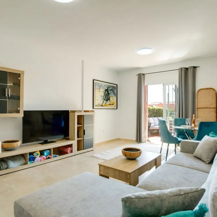 Sale of ground floor apartment in Estepona