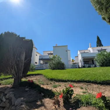 Sale of townhouse in Calahonda