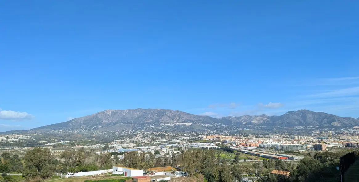 Продажа апартаментов на первом этаже в Mijas Costa 10