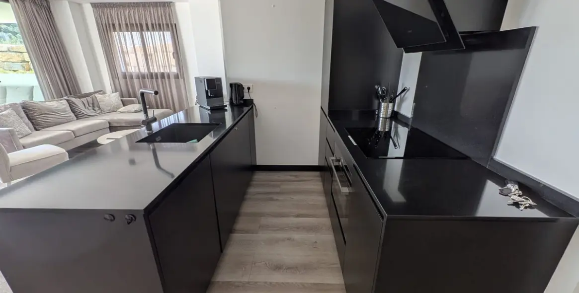 Продажа апартаментов на первом этаже в Mijas Costa 19