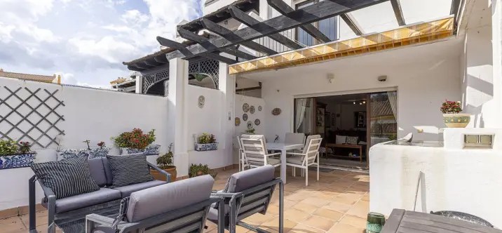 Продажа таунхауса в La Duquesa 4