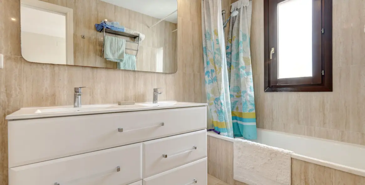 Продажа таунхауса в La Duquesa 22