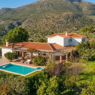 Sale of detached villa in Periana