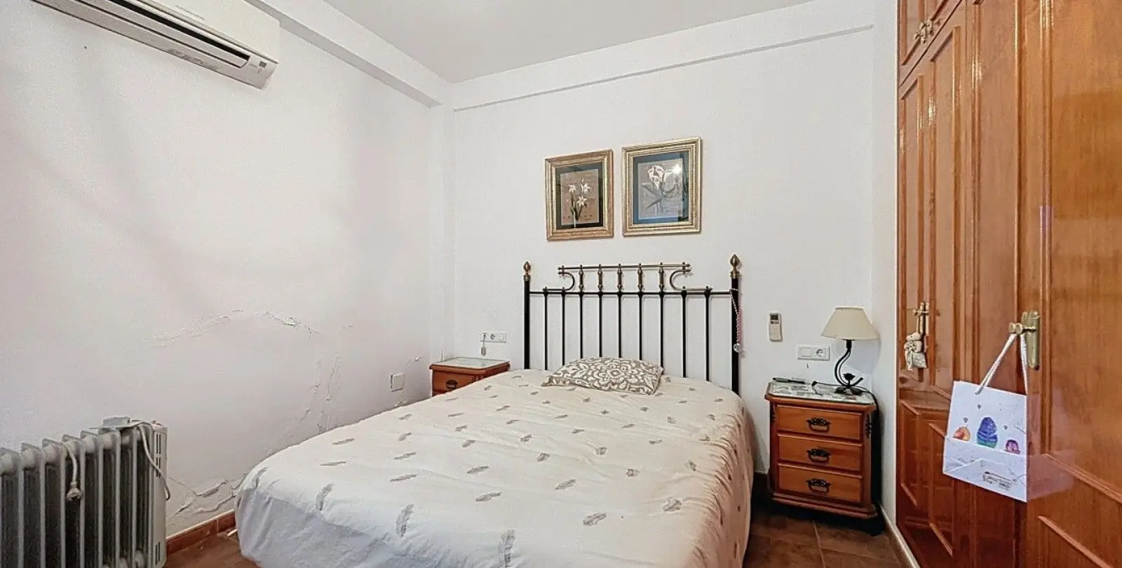 Sale of detached villa in Periana 43