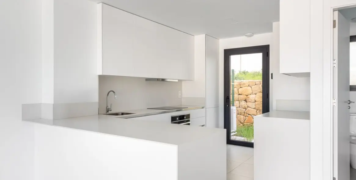 Продажа дома на две семьи в Atalaya 6