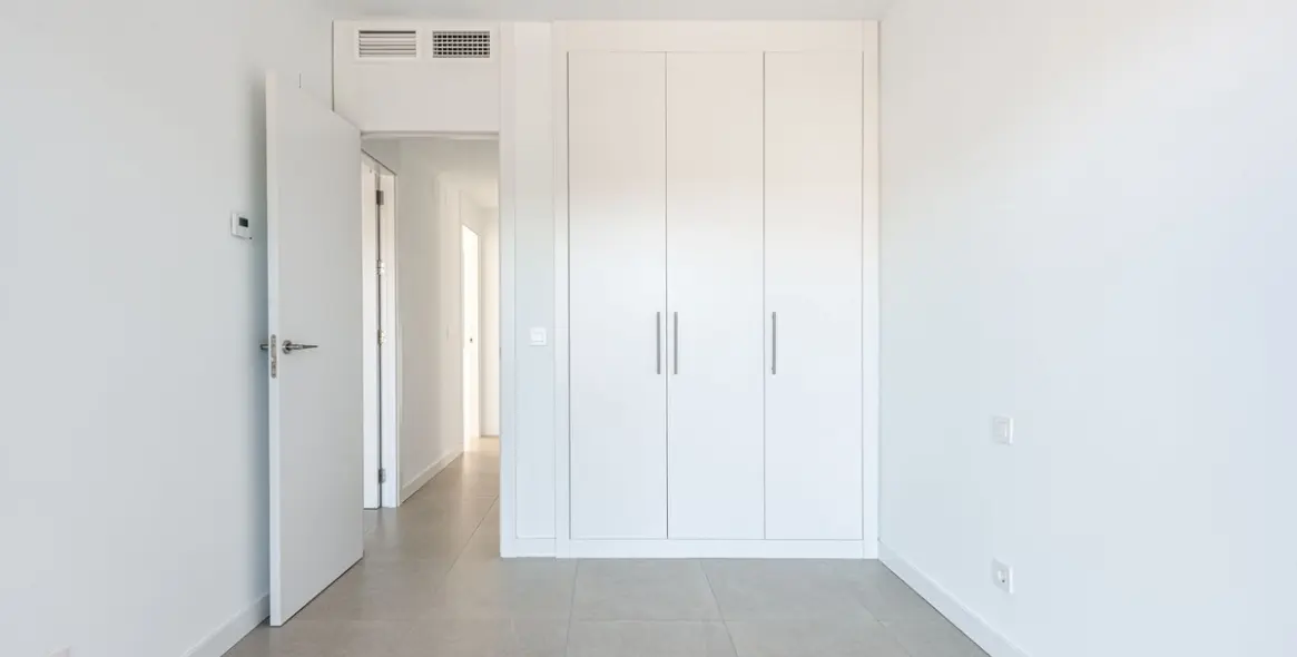 Продажа дома на две семьи в Atalaya 19