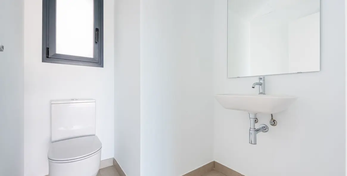 Продажа дома на две семьи в Atalaya 23