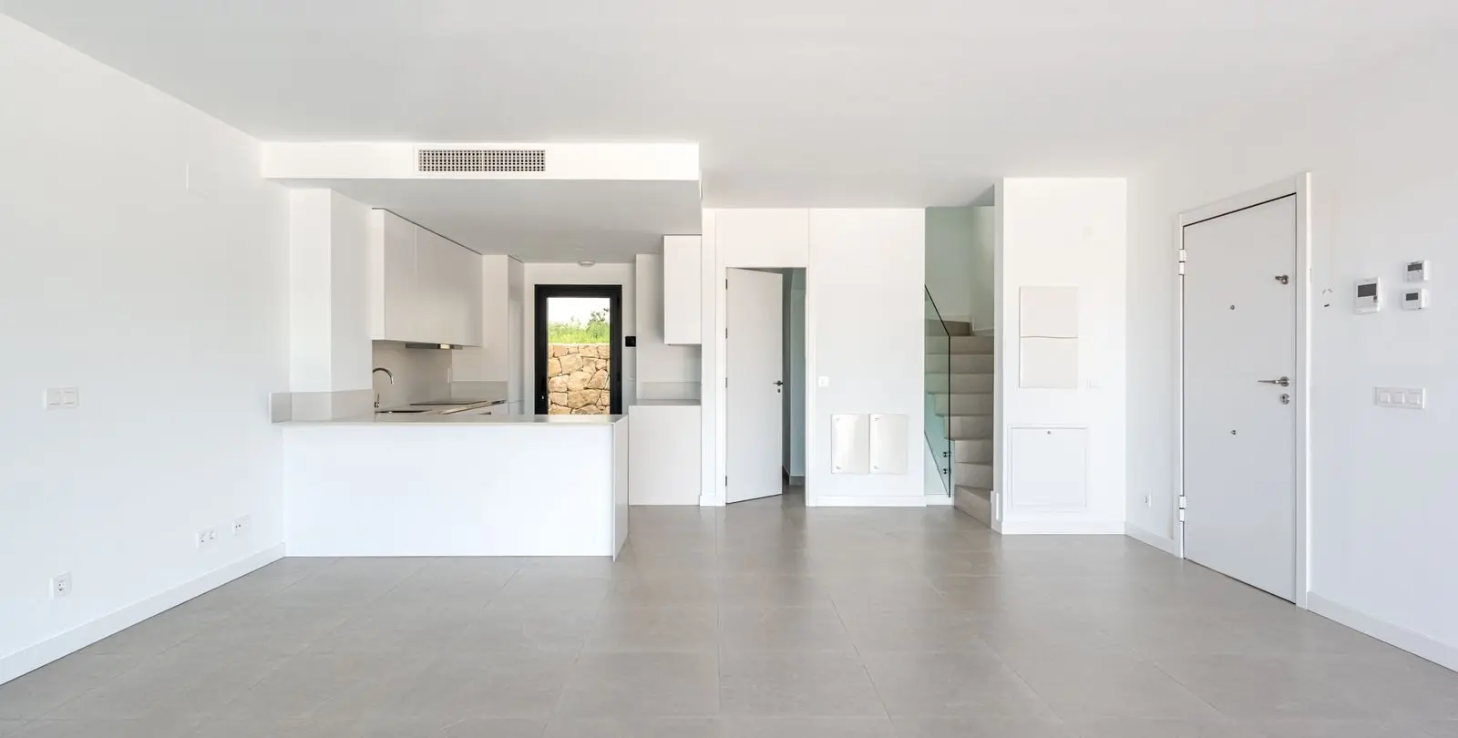 Sale of semi-detached house in Atalaya 5