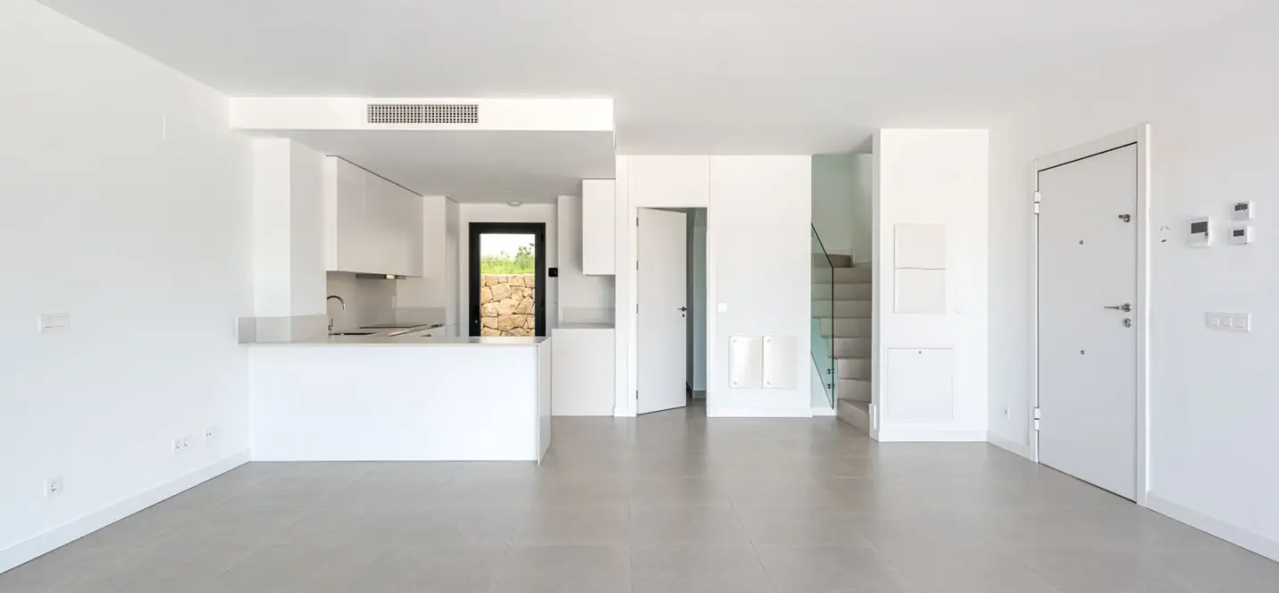 Sale of semi-detached house in Atalaya 4