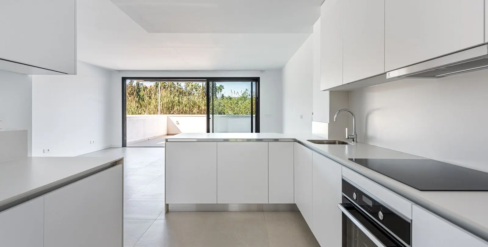 Sale of semi-detached house in Atalaya 7