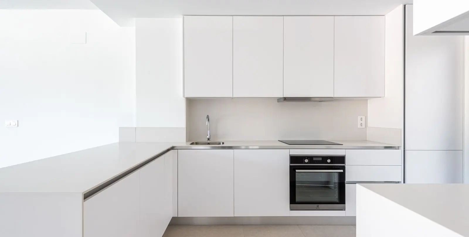 Sale of semi-detached house in Atalaya 8