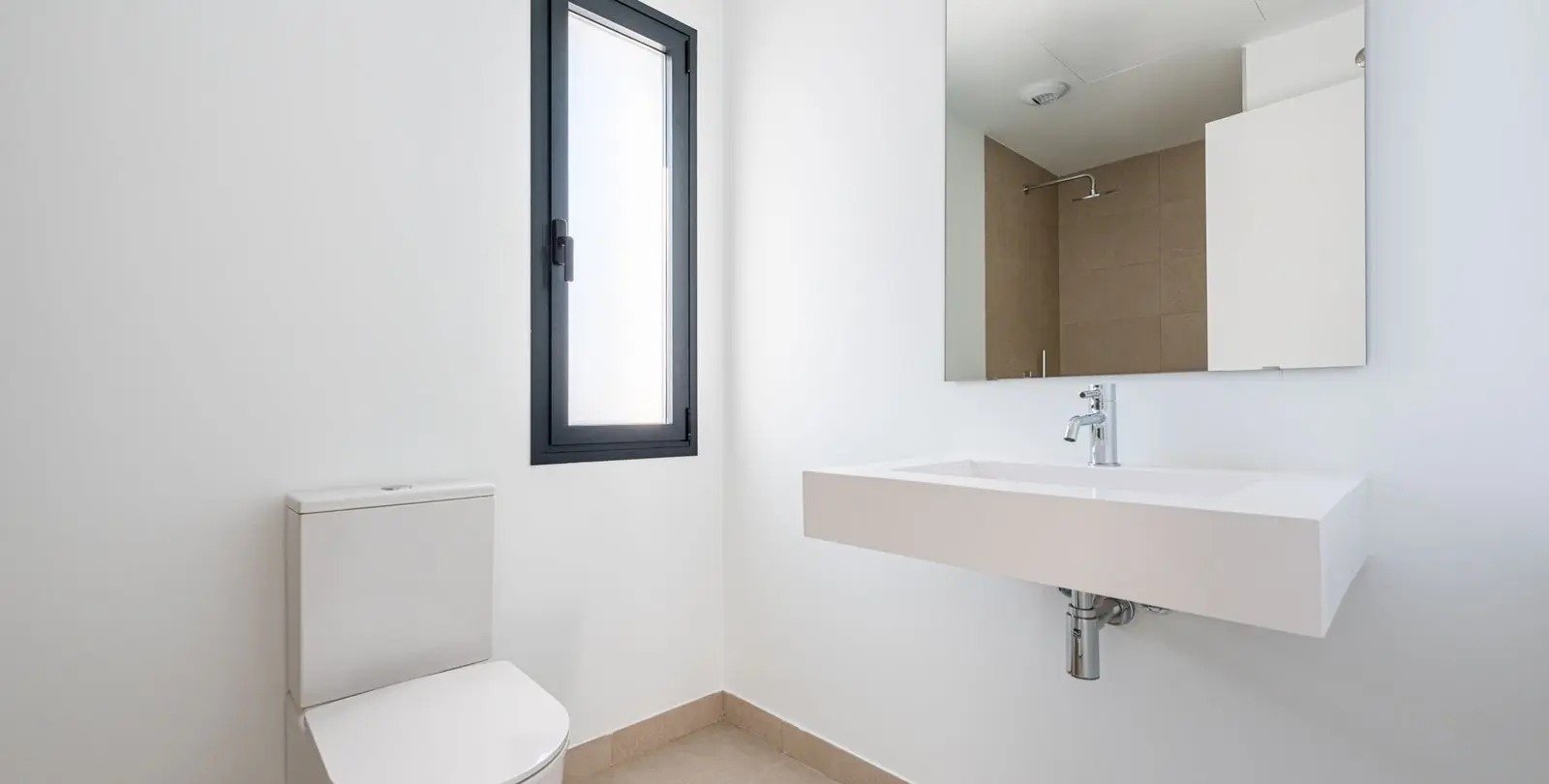 Sale of semi-detached house in Atalaya 13