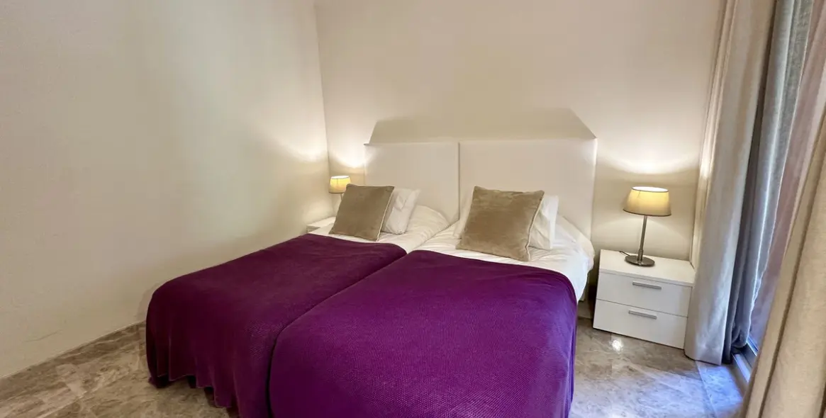 Продажа апартаментов на первом этаже в Nueva Andalucía 14