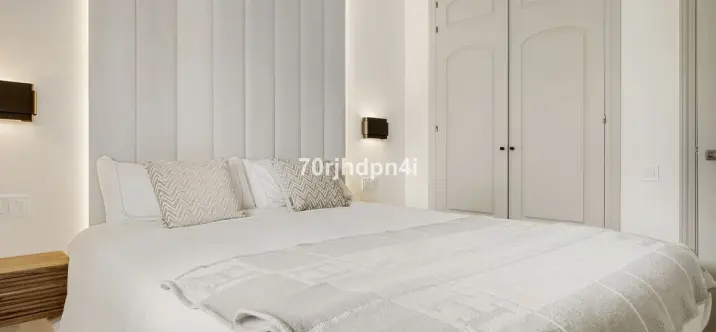 Sale of ground floor apartment in Nueva Andalucía 0