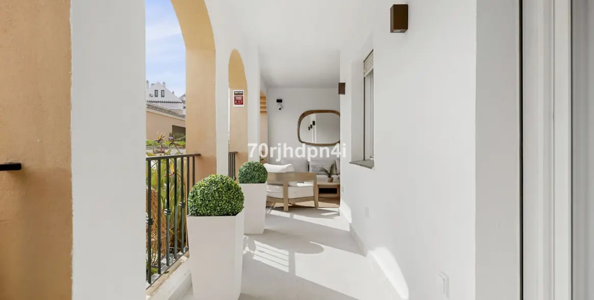 Продажа апартаментов на первом этаже в Nueva Andalucía 13