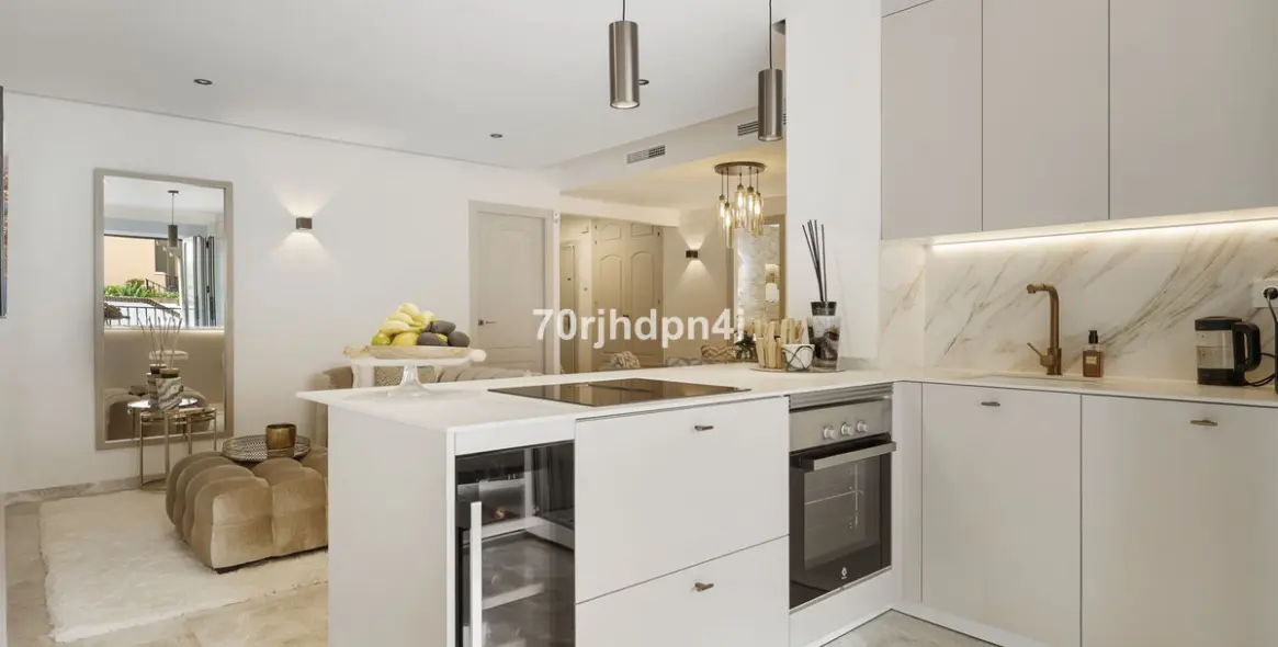 Продажа апартаментов на первом этаже в Nueva Andalucía 50