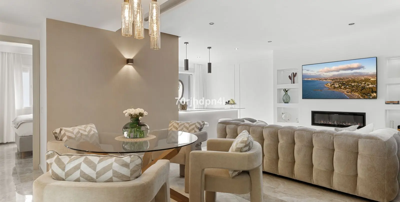 Sale of ground floor apartment in Nueva Andalucía 66