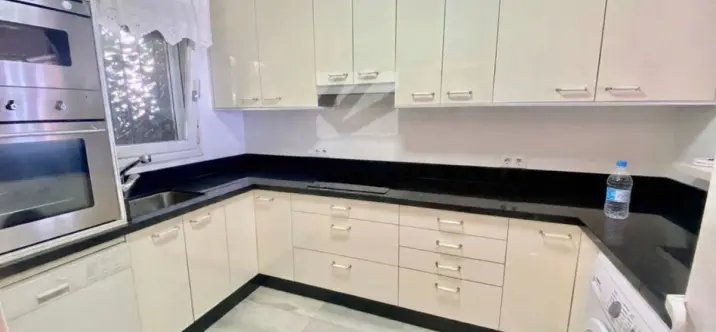 Sale of townhouse in Estepona 4