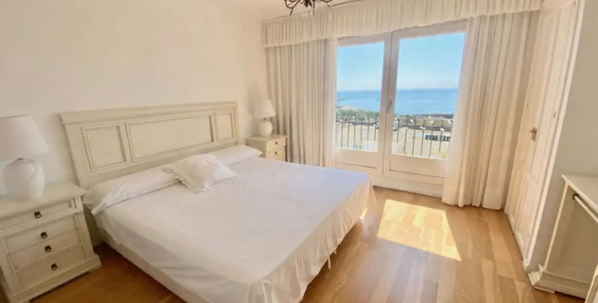 Sale of townhouse in Estepona 18