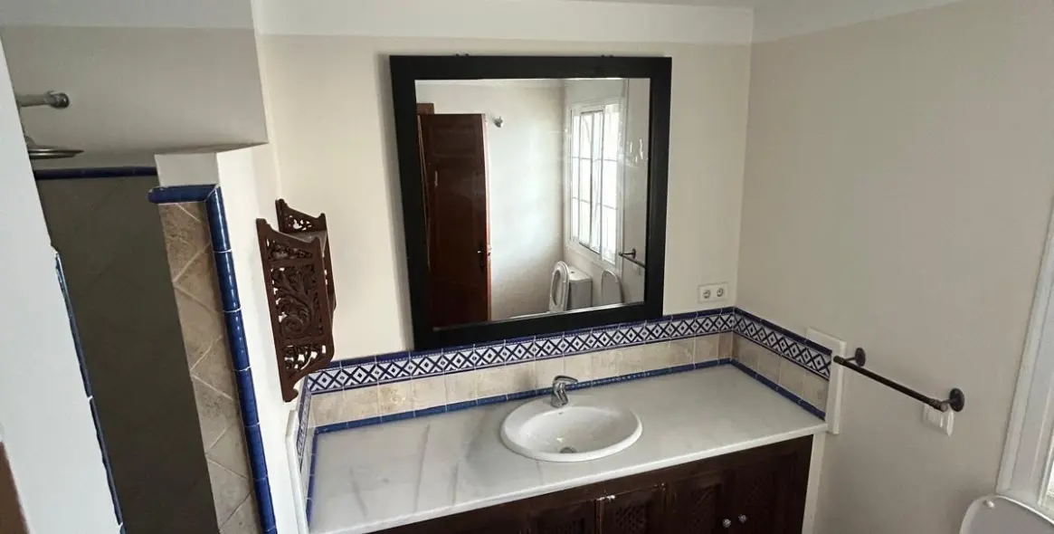 Venta de casa pareada en San Pedro de Alcántara 15