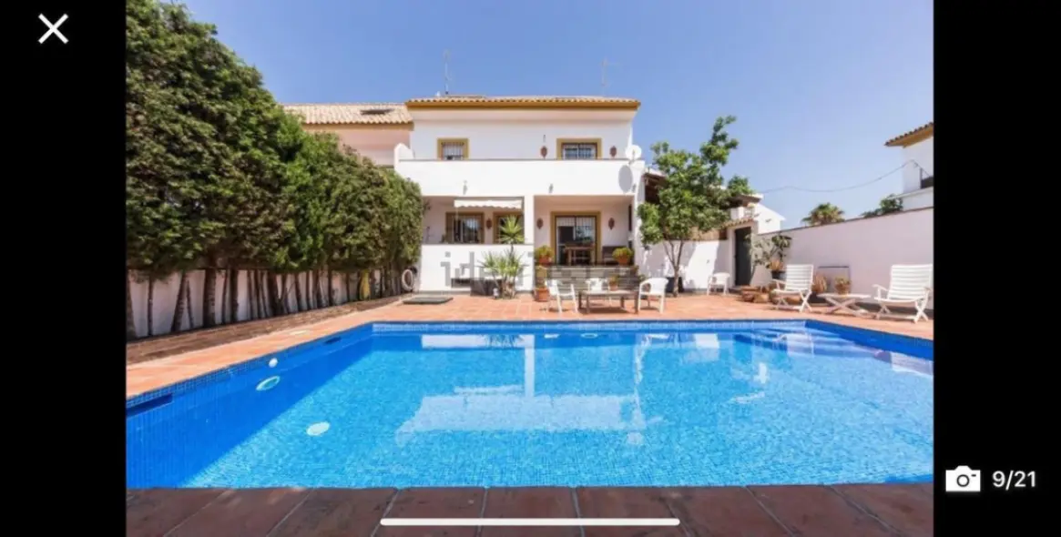Venta de casa pareada en San Pedro de Alcántara 18