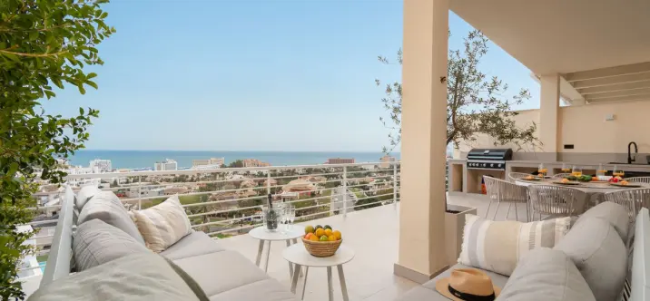 Sale of penthouse duplex in Benalmadena 1