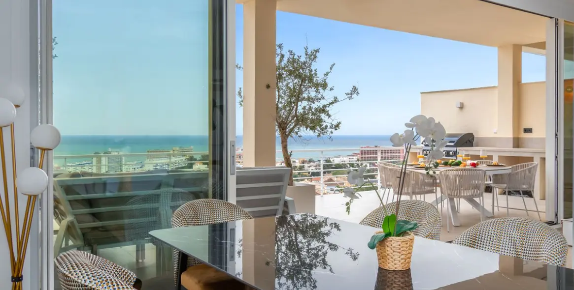 Sale of penthouse duplex in Benalmadena 3