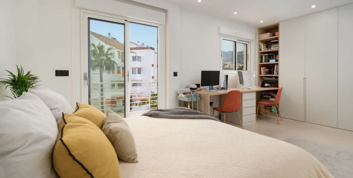 Sale of penthouse duplex in Benalmadena 22