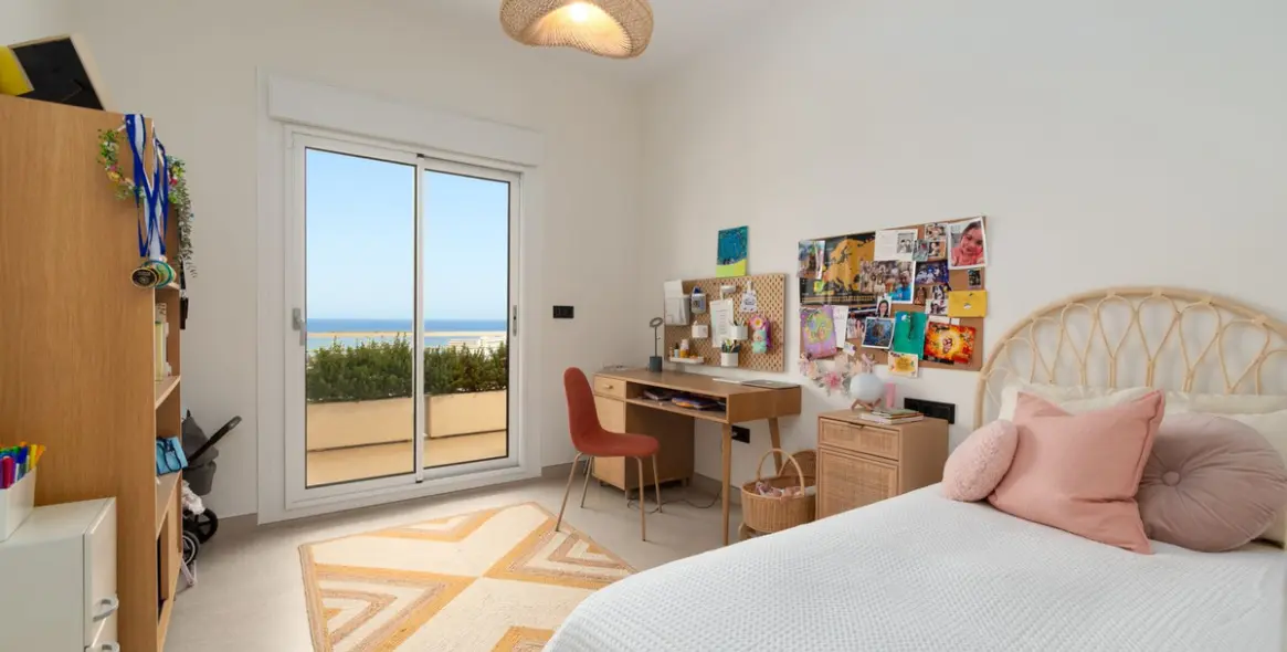 Sale of penthouse duplex in Benalmadena 32