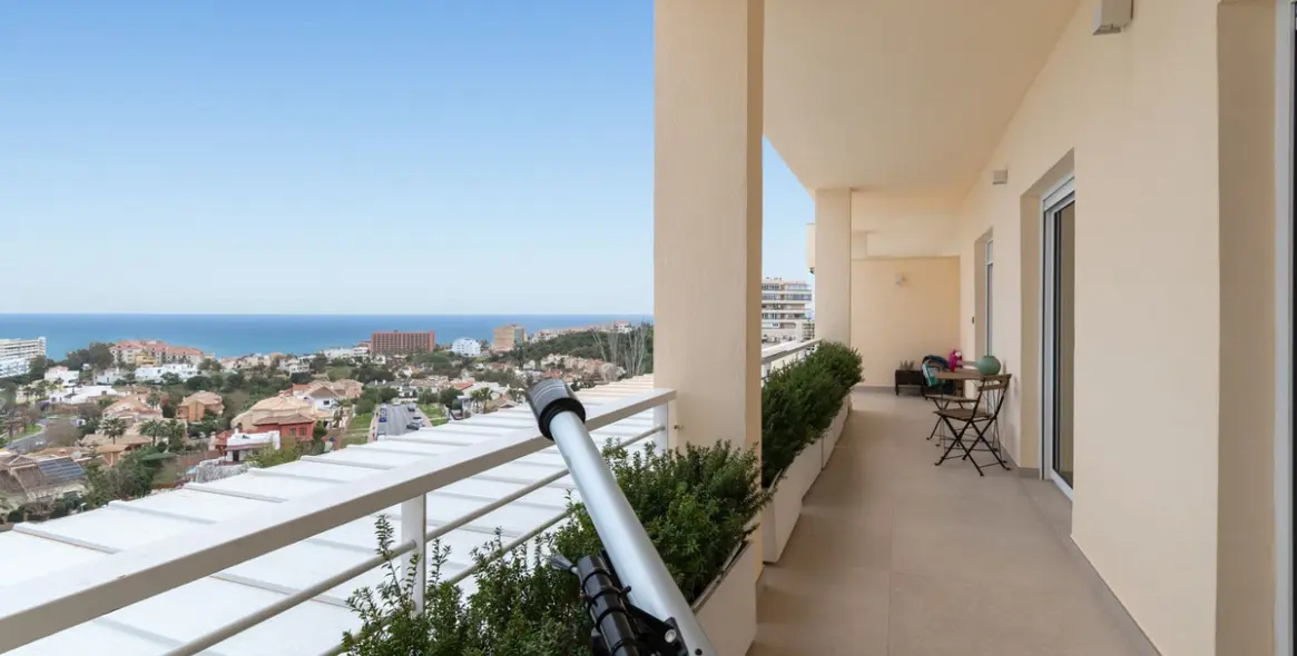 Sale of penthouse duplex in Benalmadena 42