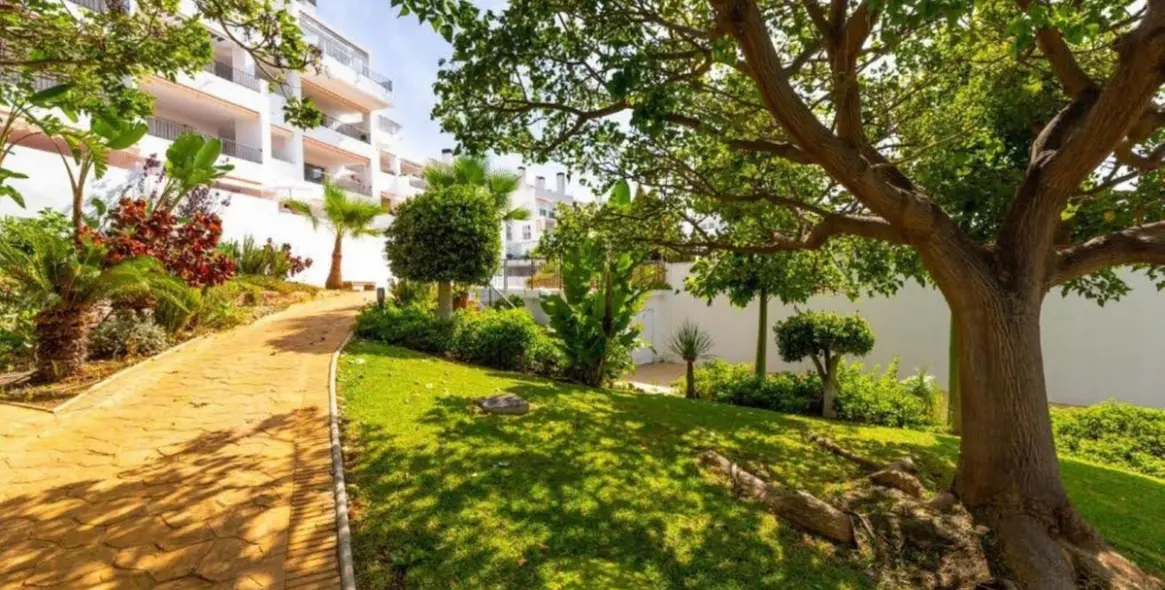 Sale of penthouse duplex in Benalmadena 54