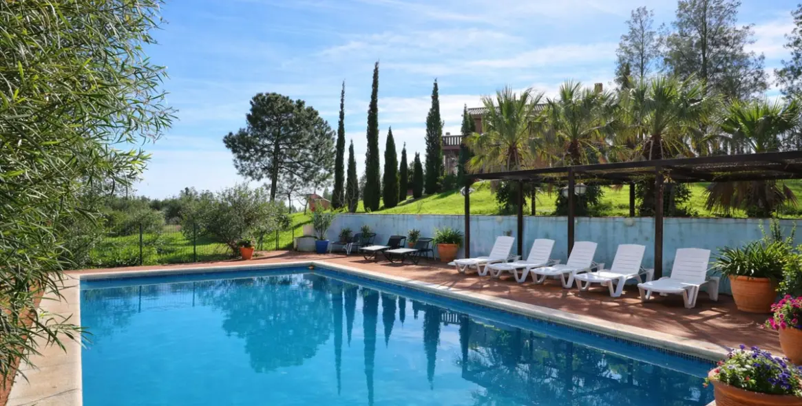 Sale of detached villa in Entrerrios 1