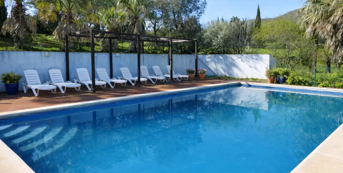 Sale of detached villa in Entrerrios 4