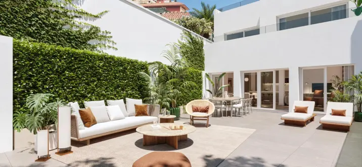 Sale of ground floor apartment in Málaga 0