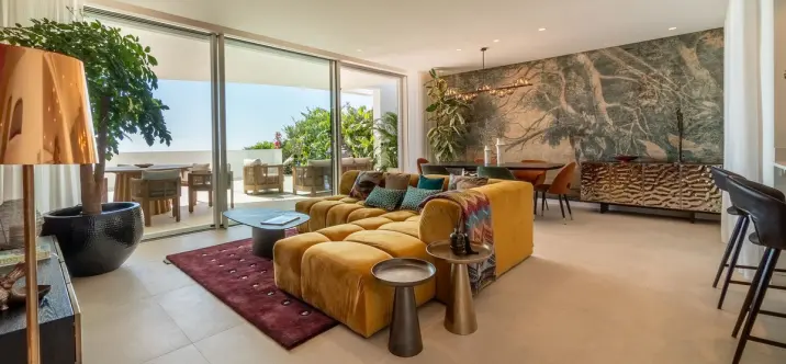 Sale of middle floor apartment in Ojén 0