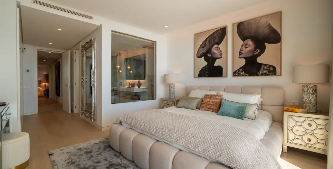 Sale of middle floor apartment in Ojén 15