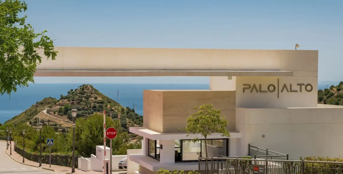 Venta de apartamento en planta media en Ojén 21