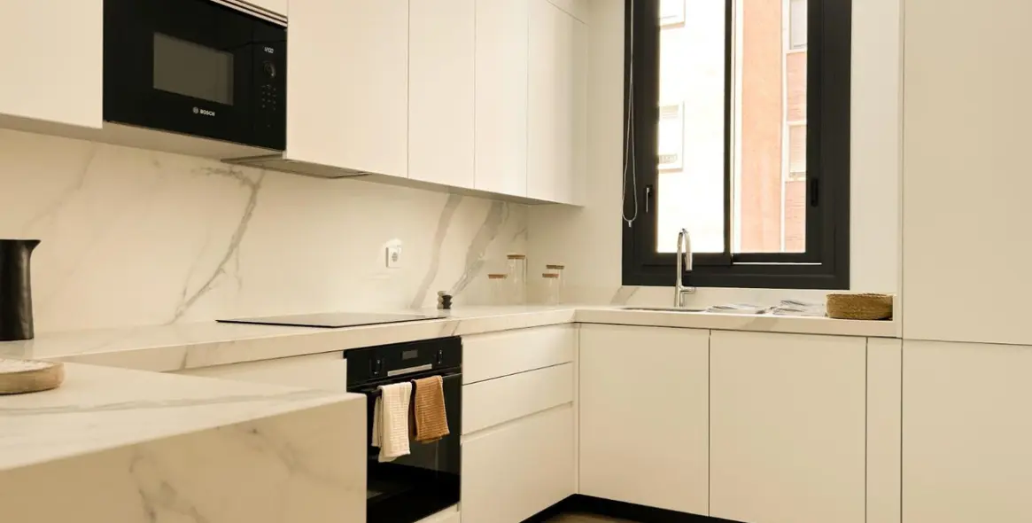 Sale of detached villa in Málaga 16